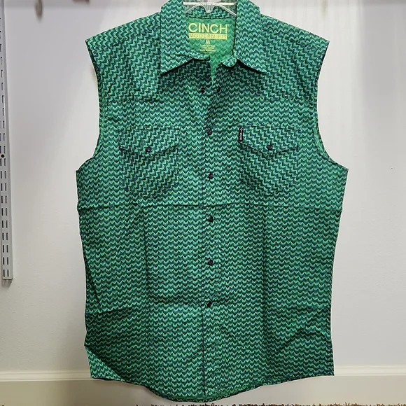 DUPLICATED - Cinch | Sleeveless Button-Down | Medium - Picture 1 of 3